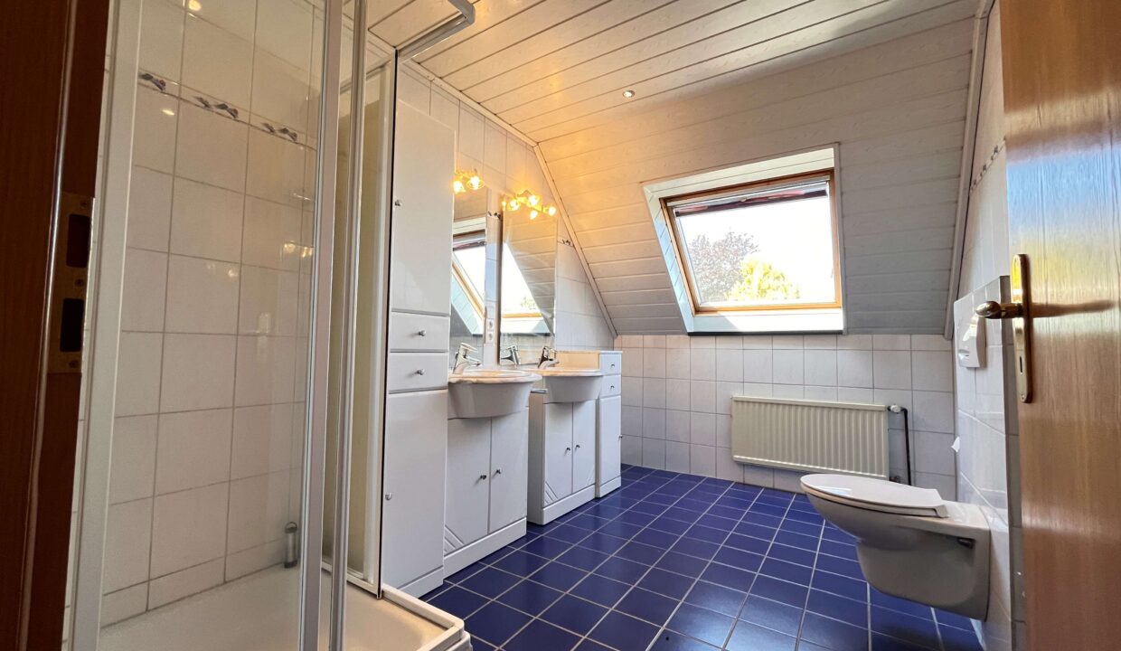 Badezimmer OG