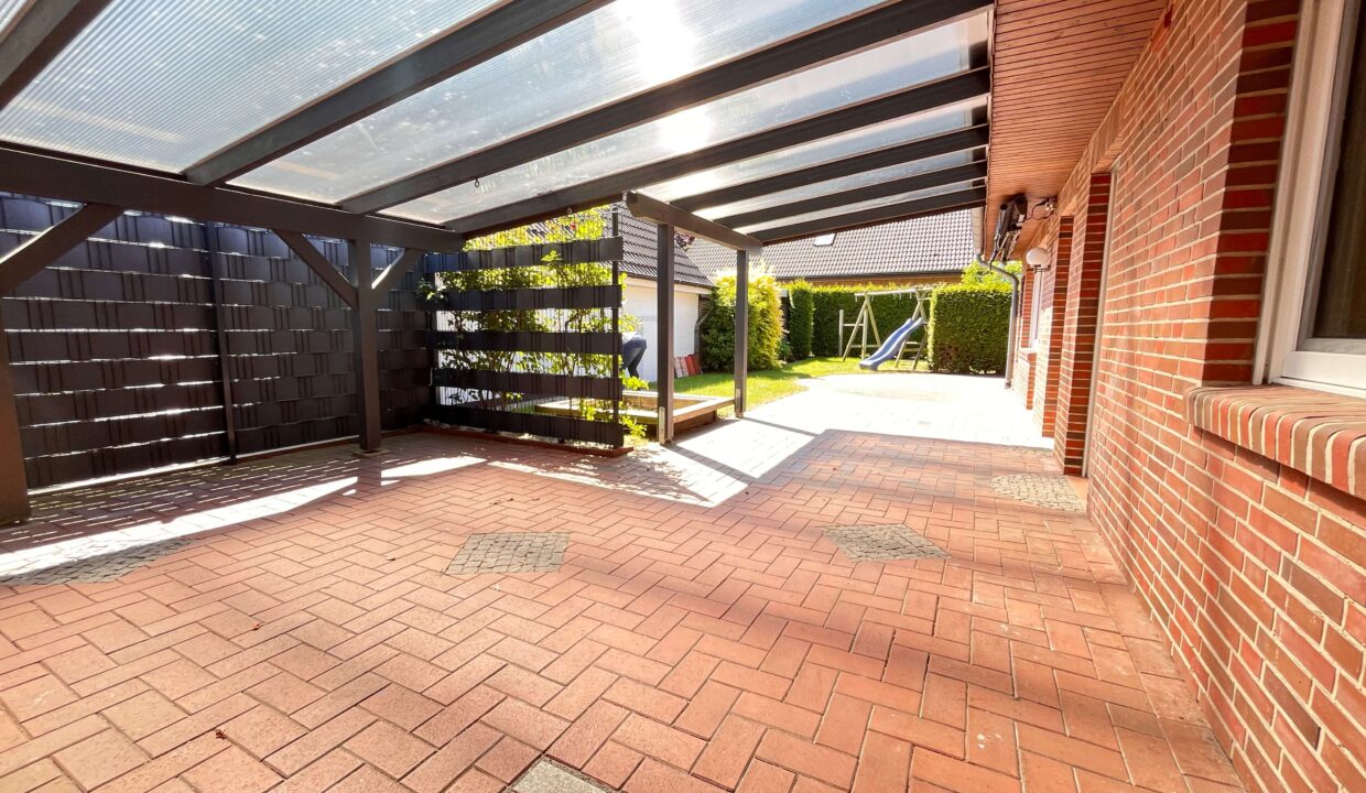 Überdachte Terrasse