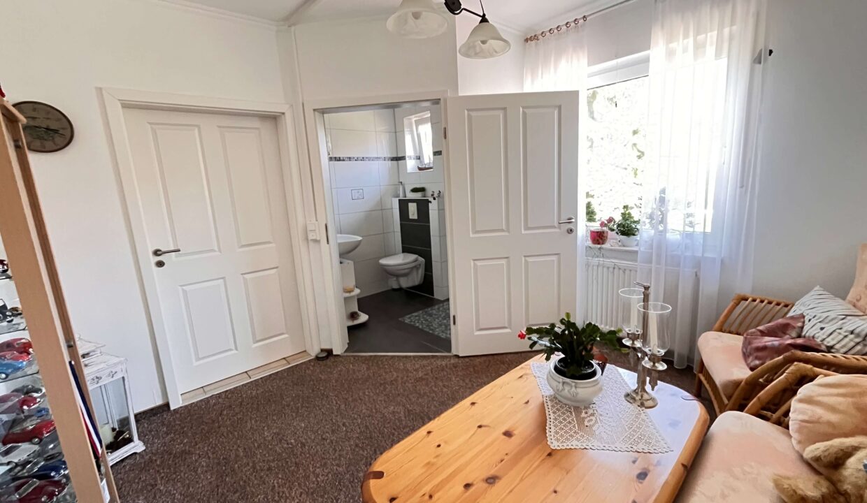 Gäste-/Arbeitszimmer