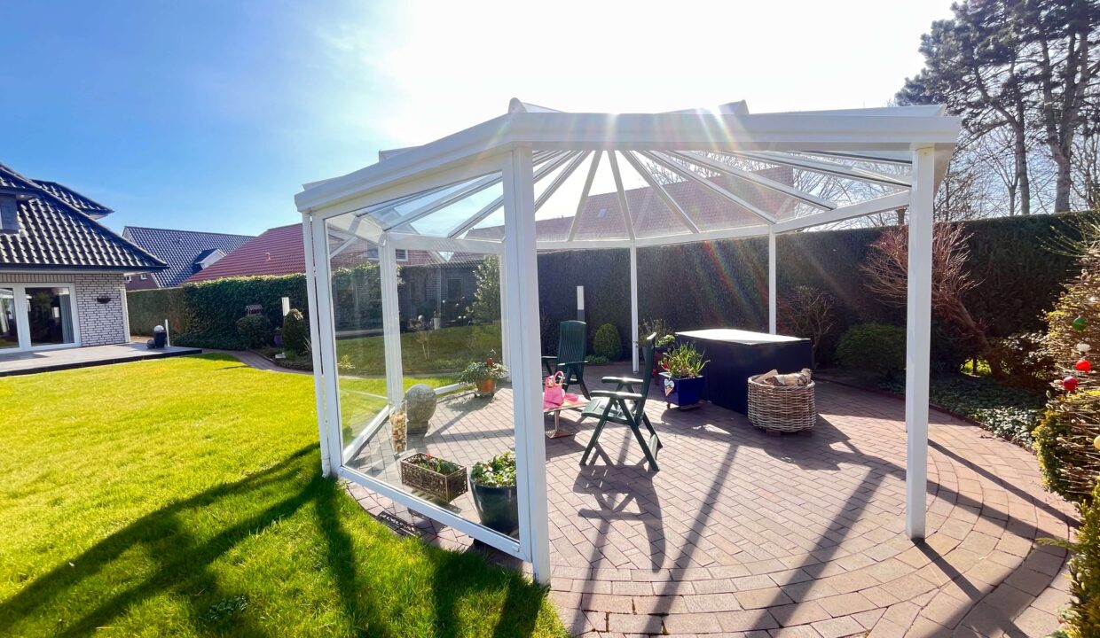 Gartenpavillon