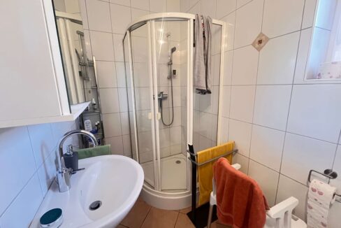 Duschbad EG