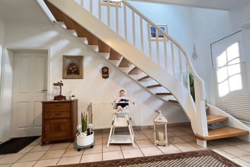 Treppe zum OG