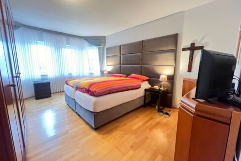 Schlafzimmer mit Erker