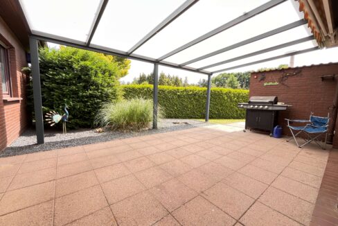 Überdachte Terrasse
