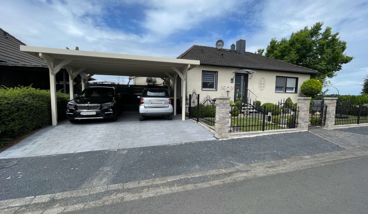 Doppelcarport von 2024