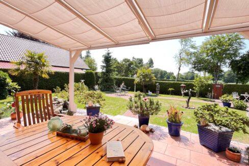 Überdachte Terrasse
