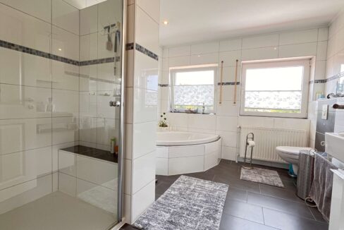 Badezimmer OG