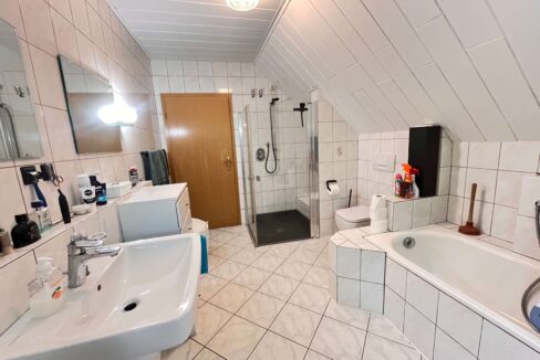 Badezimmer OG