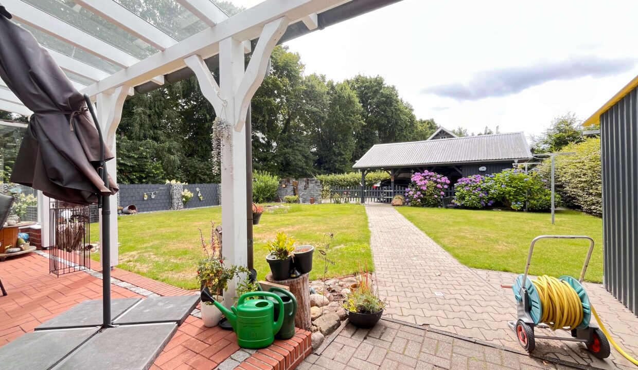 Überdachte Terrasse