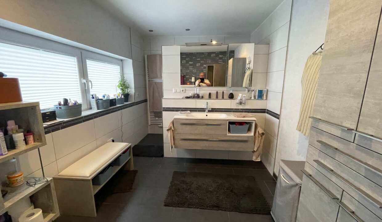 Badezimmer EG