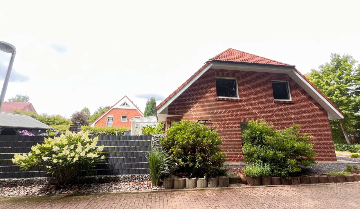Hausansicht Seite
