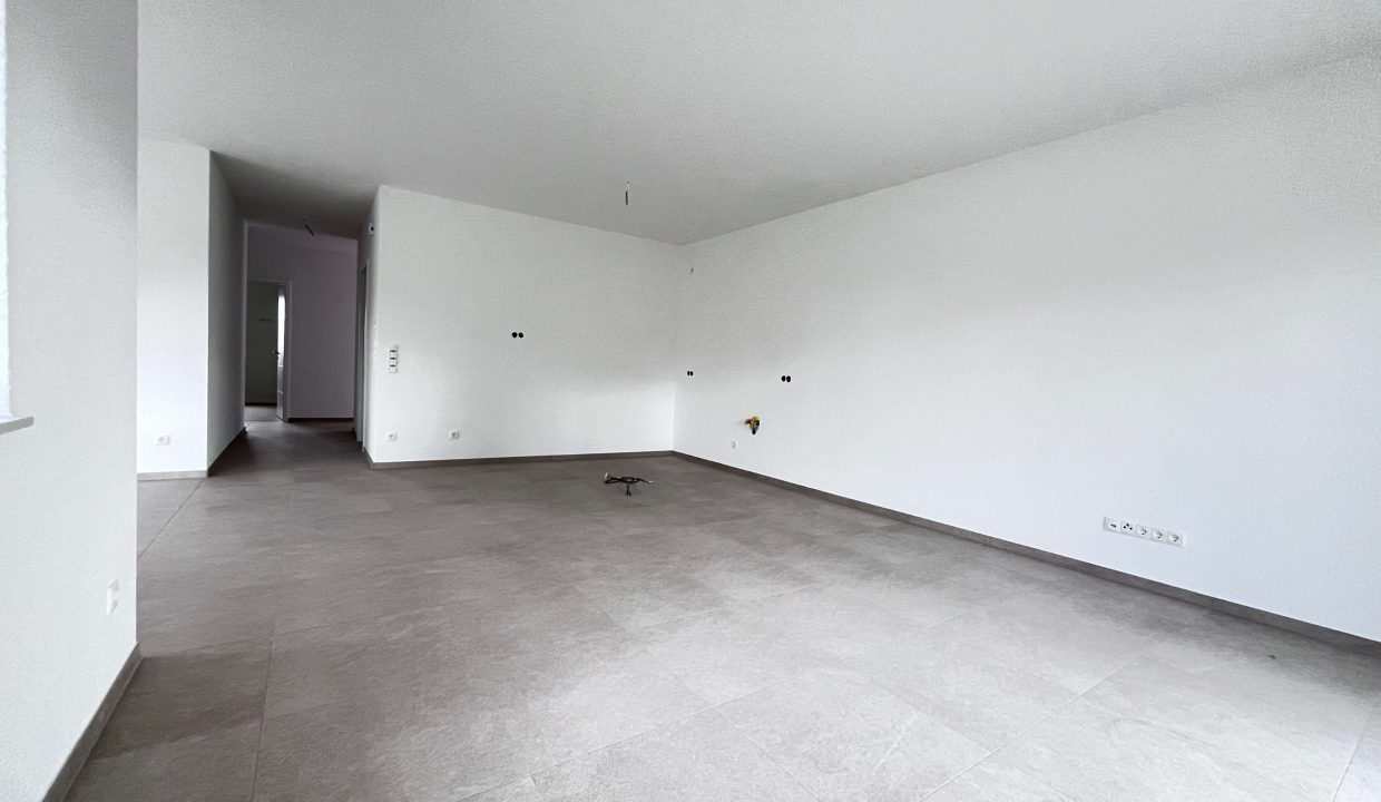 Wohnzimmer mit Küche