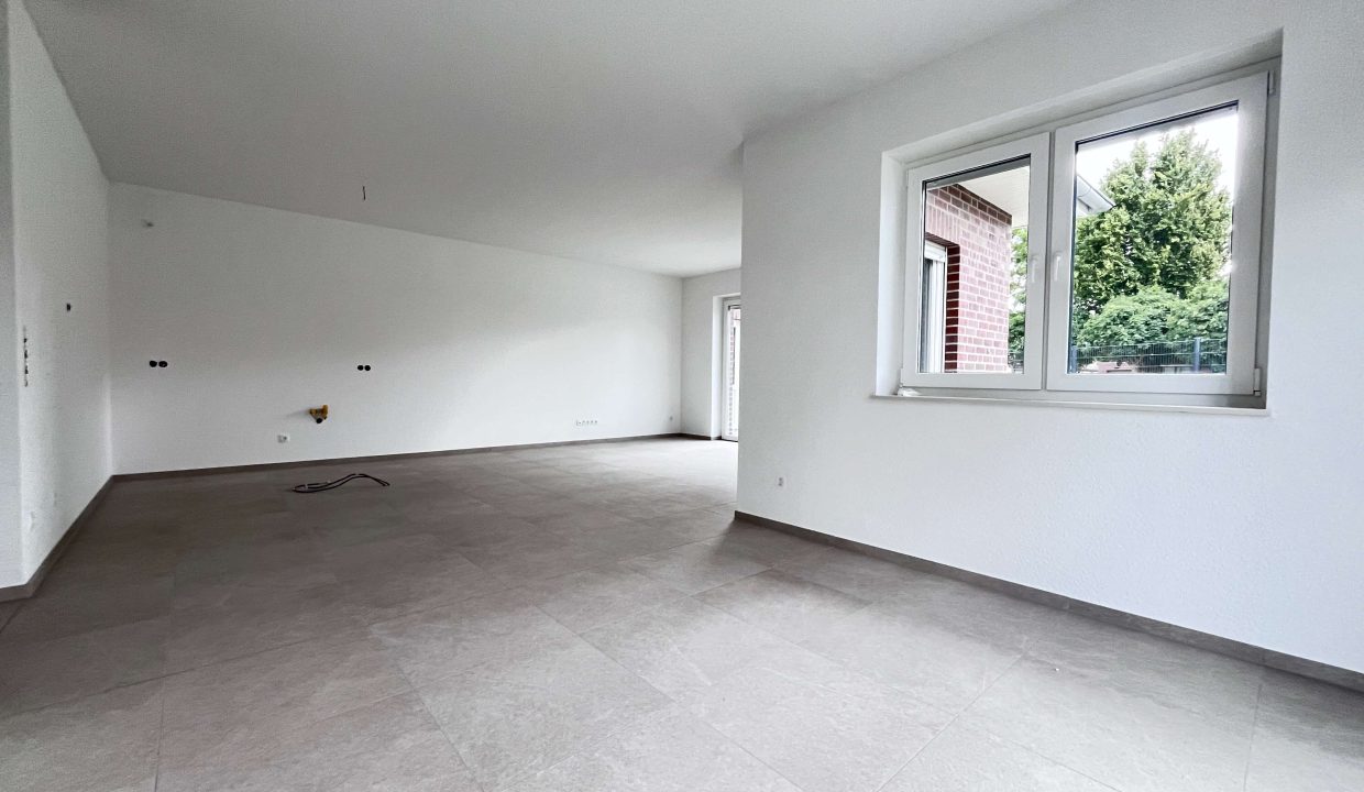 Wohnzimmer mit Küche