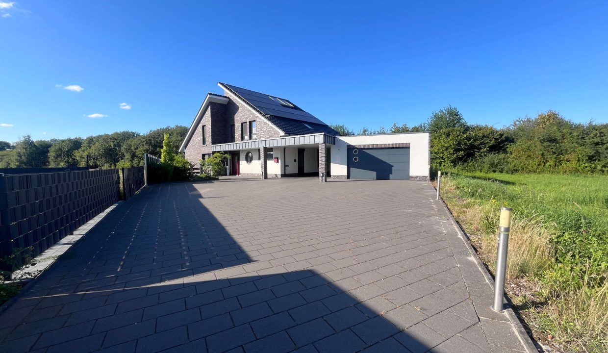Zufahrt zum Haus