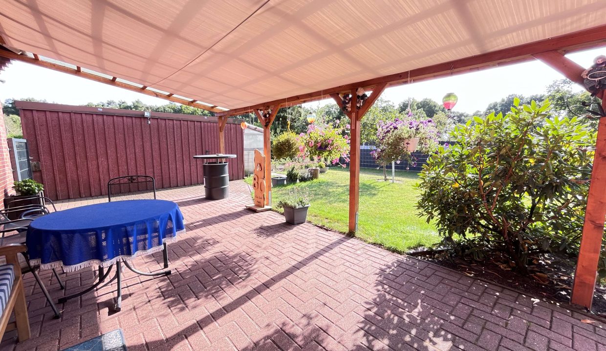 Überdachte Terrasse