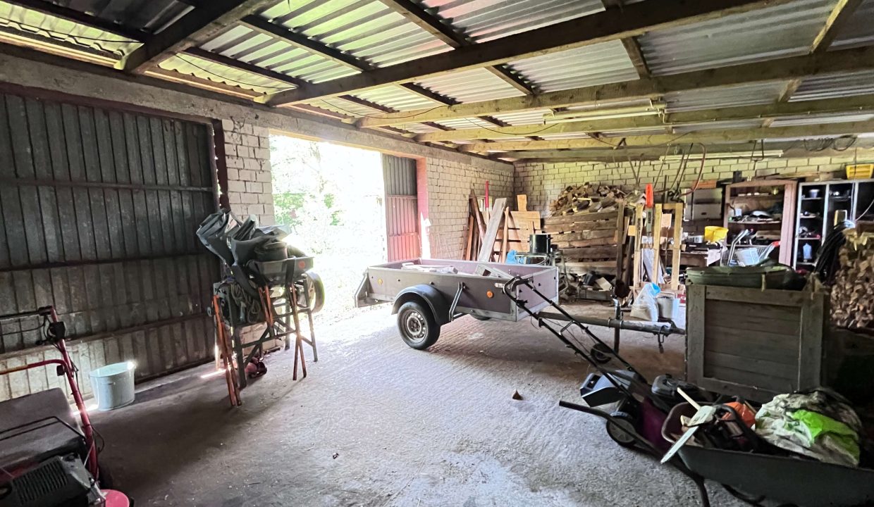 kleine Halle / Werkstatt