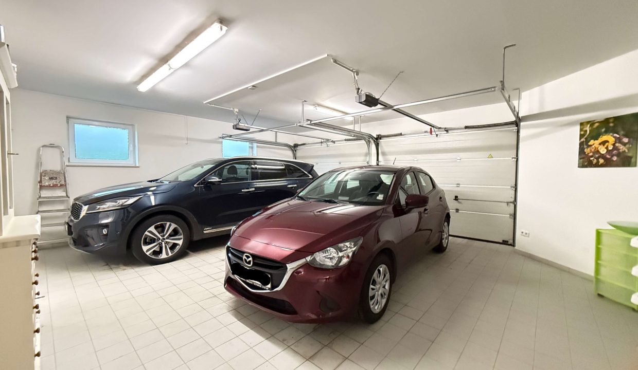 Doppelgarage