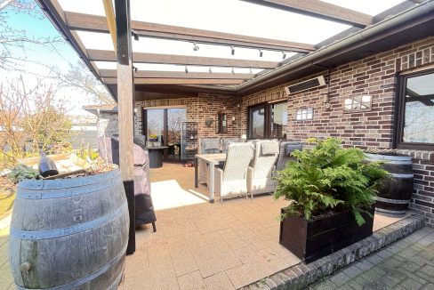 Überdachte Terrasse