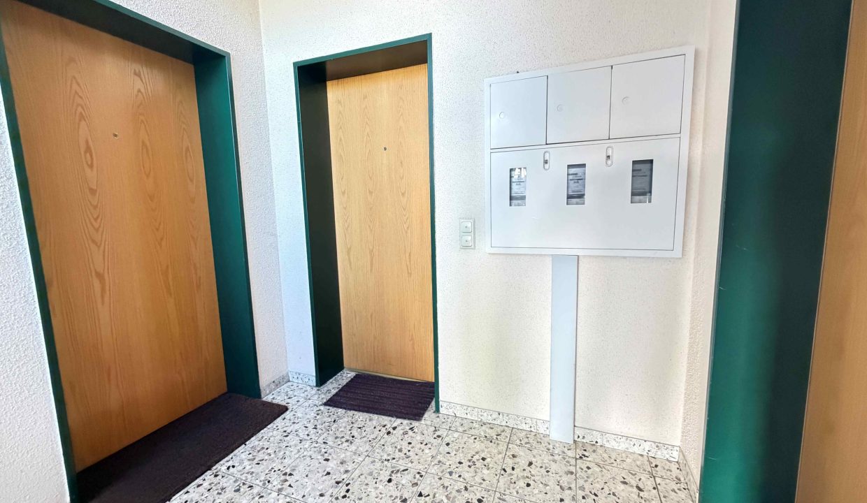 Wohnungseingänge
