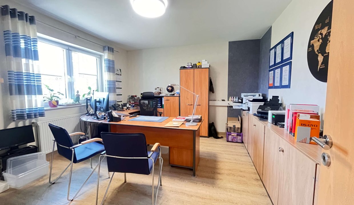 Büro / Schlafen