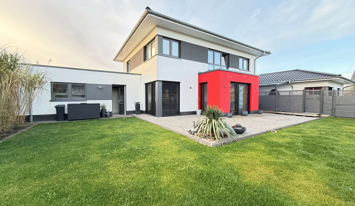 Rückansicht Haupthaus