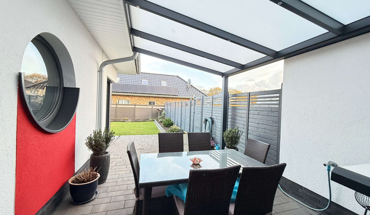 Überdachte Terrasse