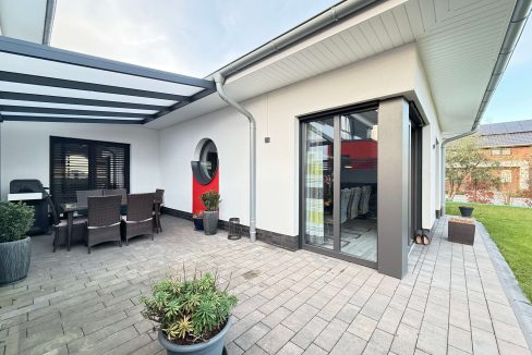 Überdachte Terrasse