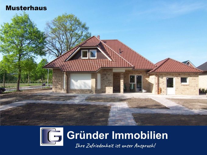 Moderner Walmdachbungalow - klimafreundlich