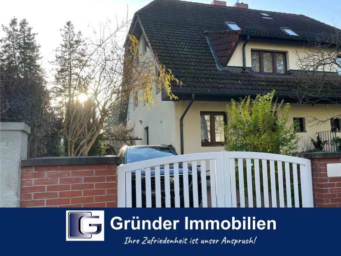 Charmante Doppelhaushälfte