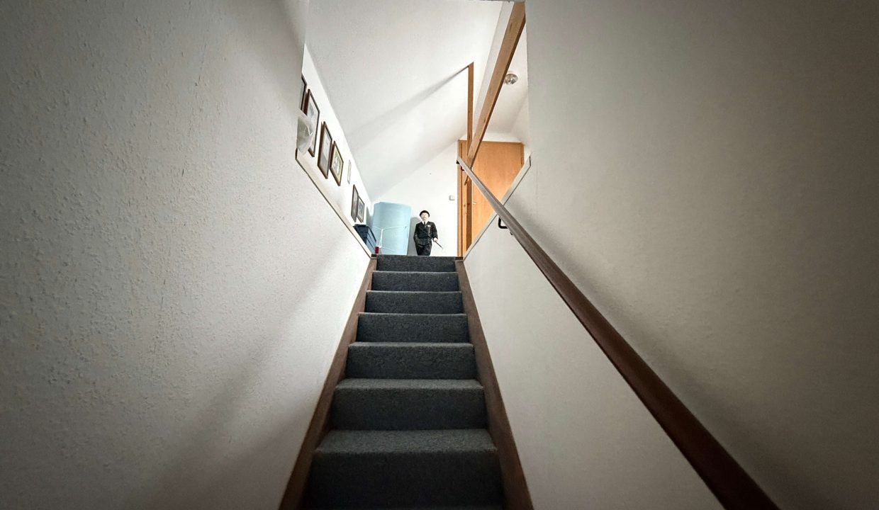Treppe zum OG