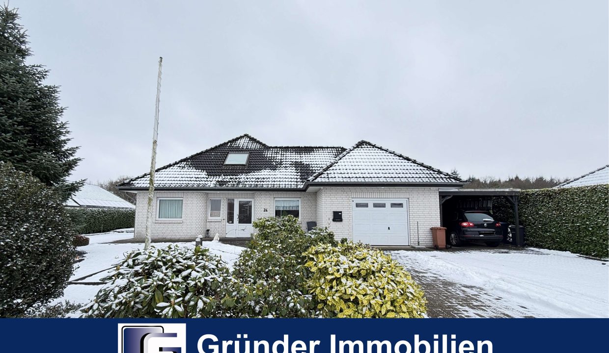 Weißer Bungalow in schöner Lage