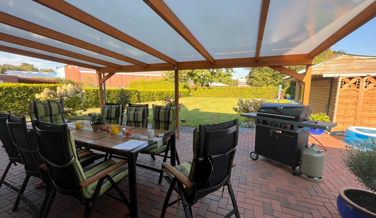 Überdachte Terrasse