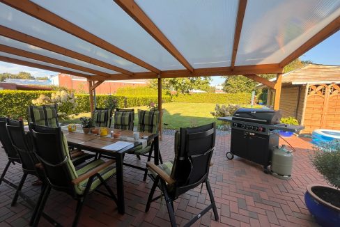 Überdachte Terrasse