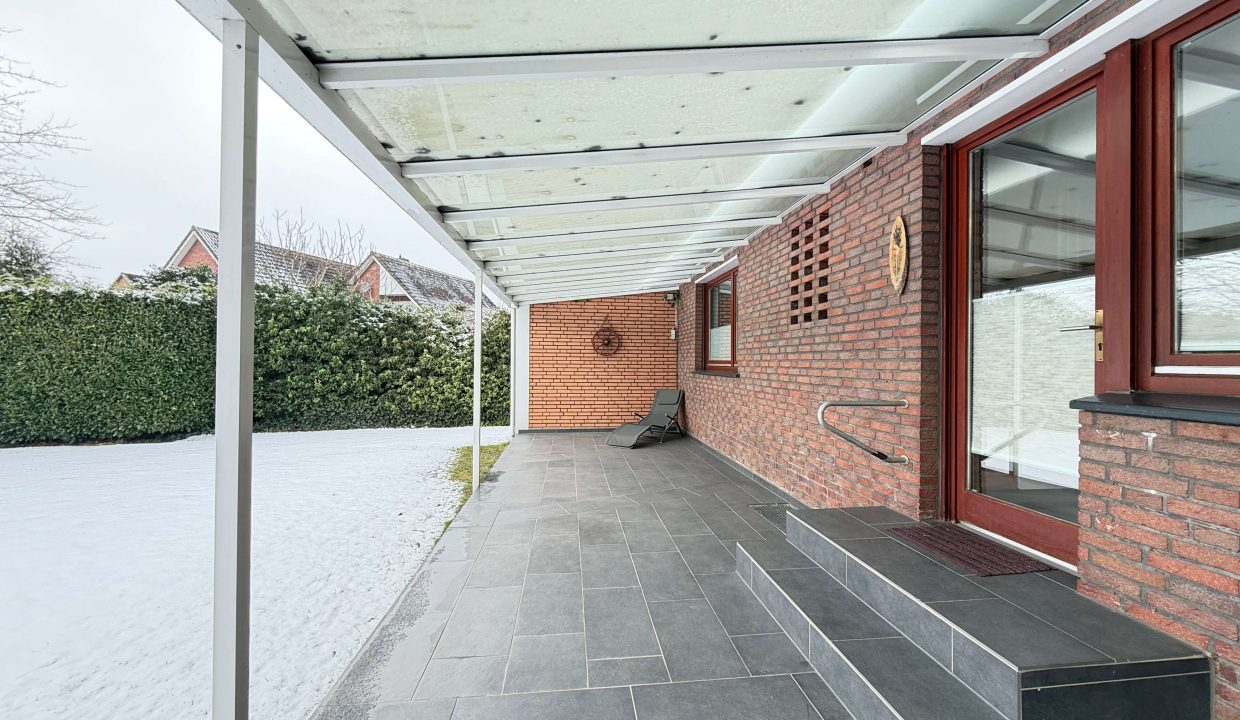 Überdachte Terrasse