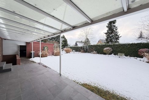 Terrasse Blick in den Garten