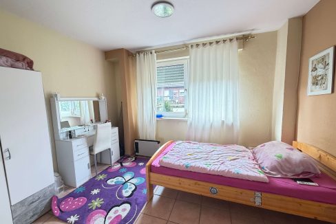 Schlafzimmer EG