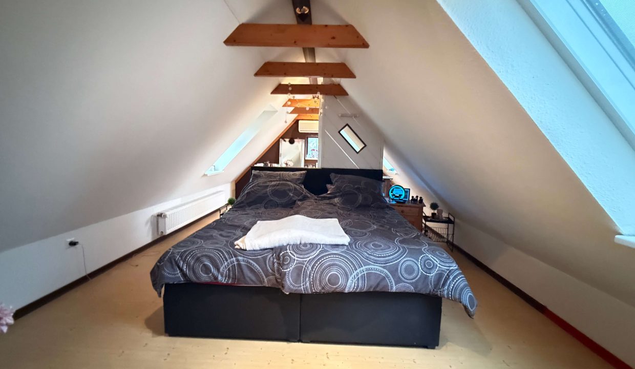Spitzboden mit Klimaanlage