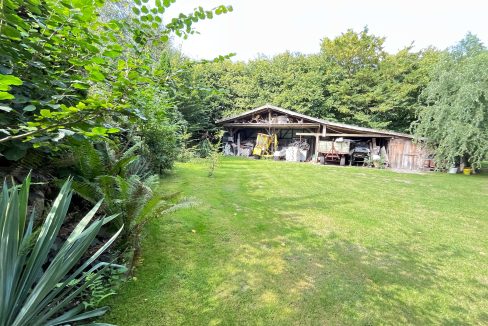 Nebengebäude Schuppen