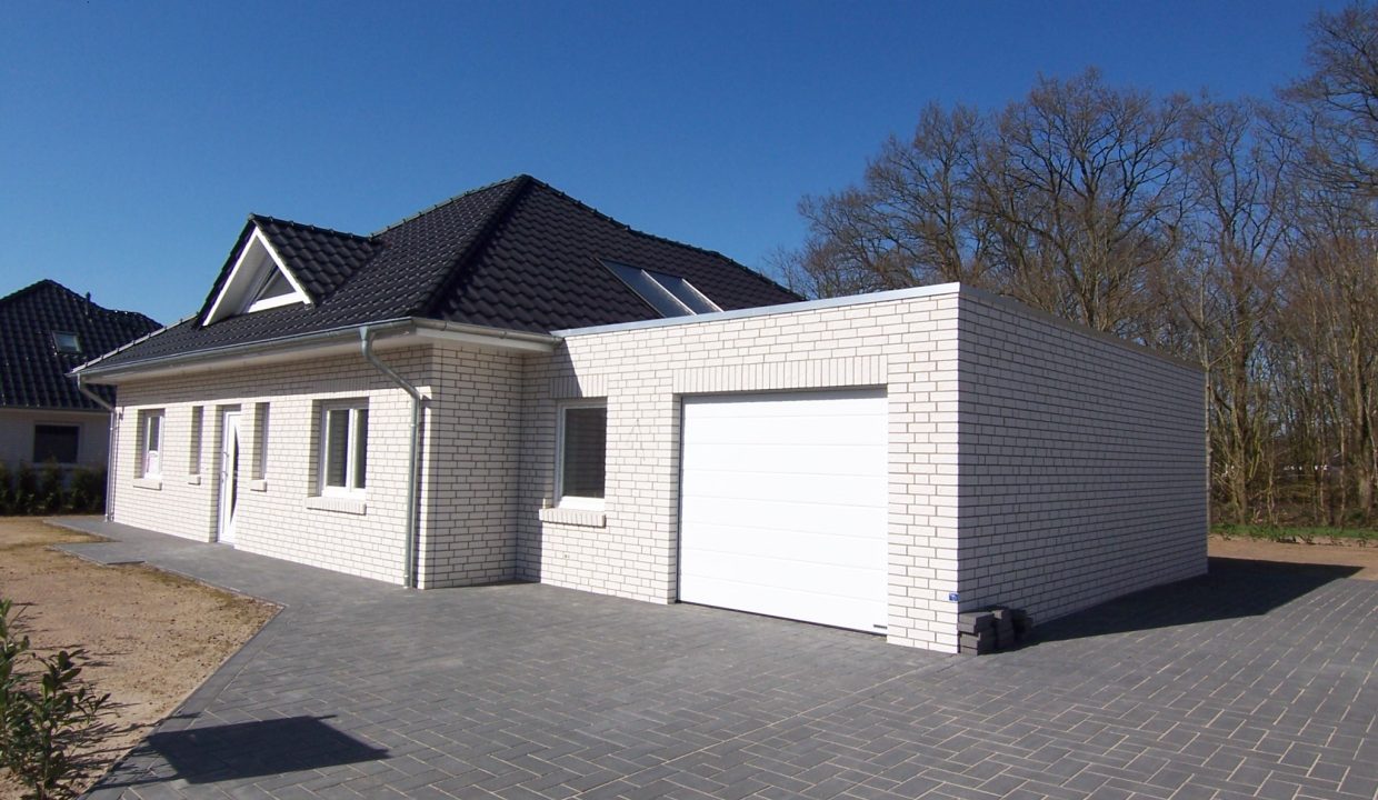 Haus mit Garage