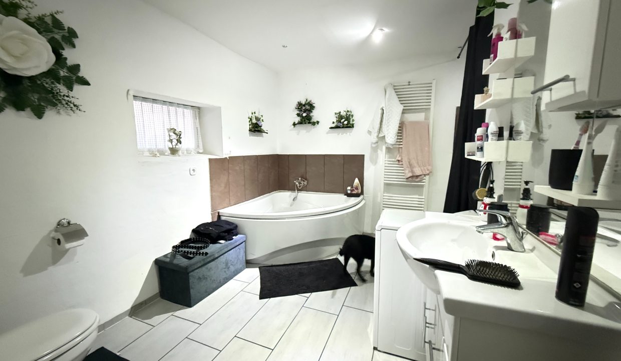 Bad Einliegerwohnung