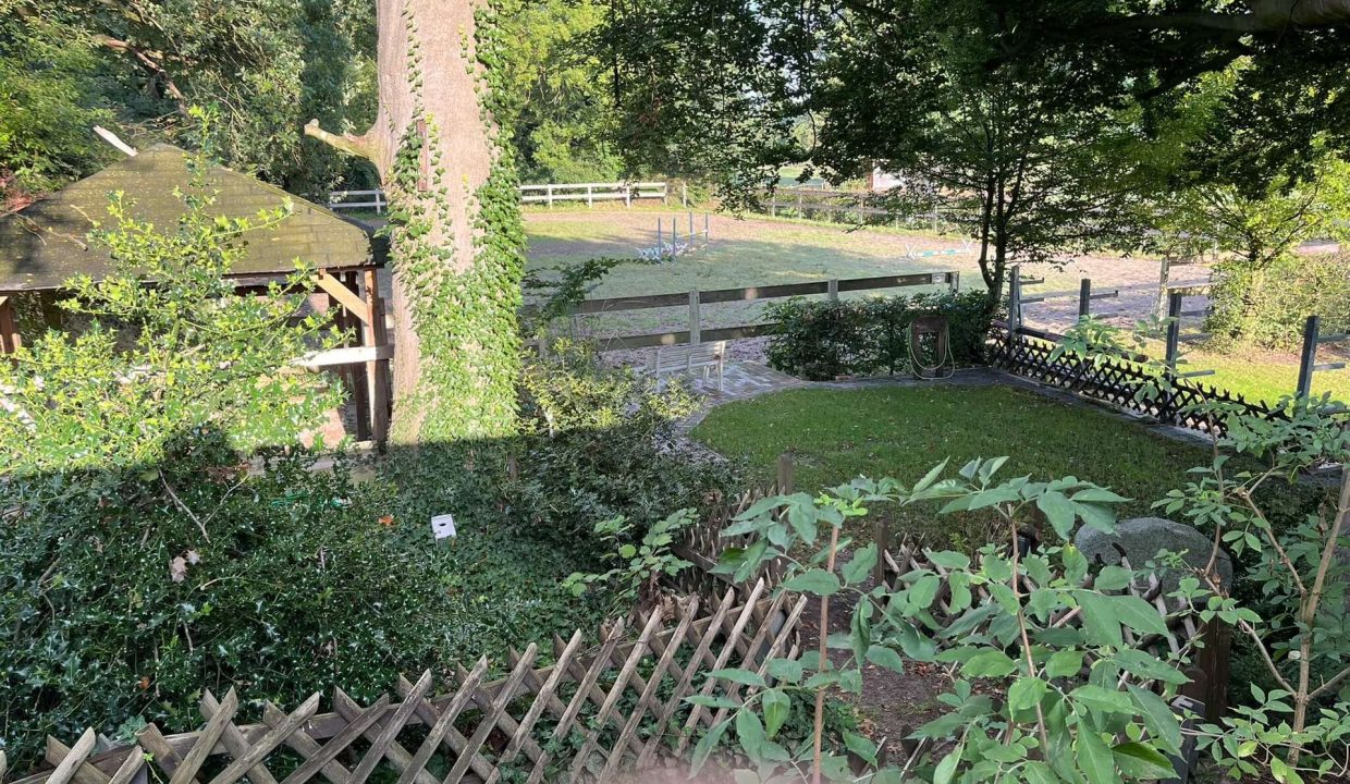 Blich auf den Außenreitplatz