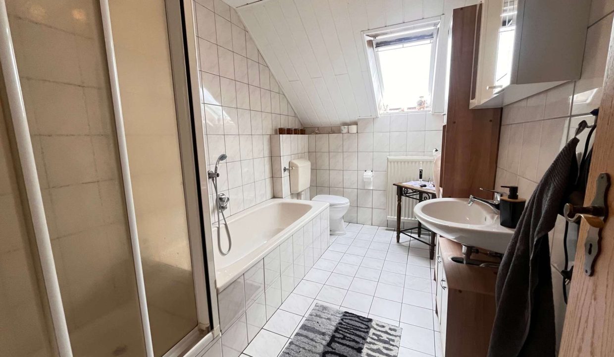 Badezimmer OG