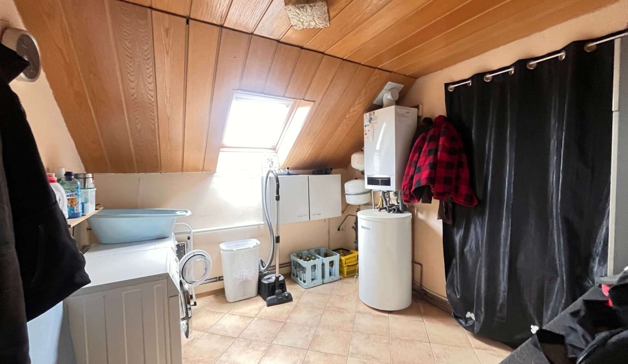 Hauswirtschaftsraum OG