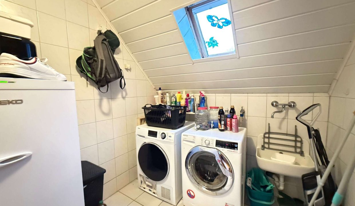 Hauswirtschaftsraum OG