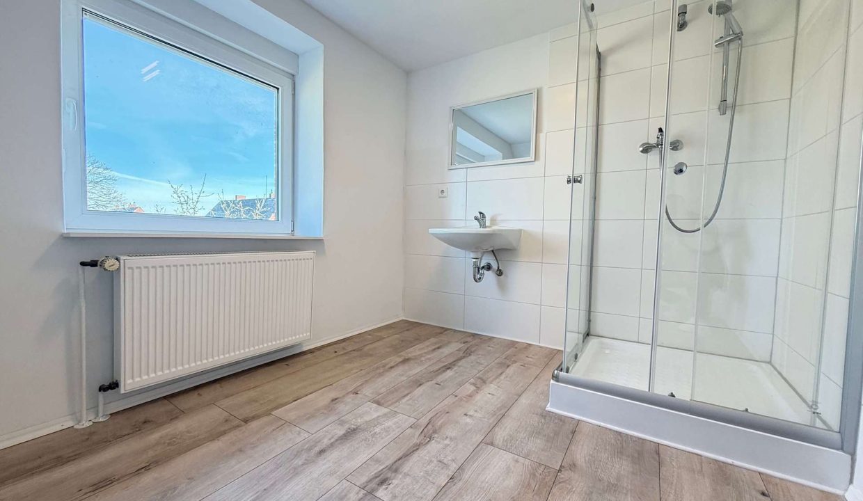 Duschbad OG 2025 renoviert