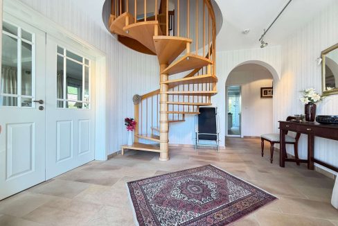 Formschöne Wendeltreppe