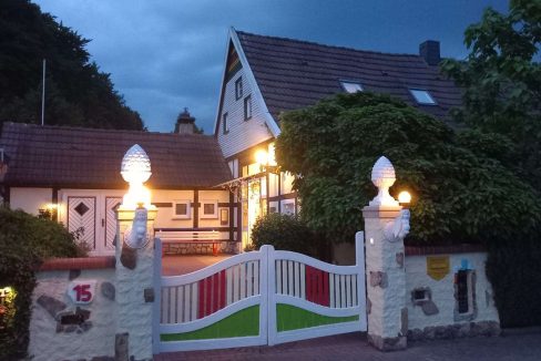 Haus bei Nacht