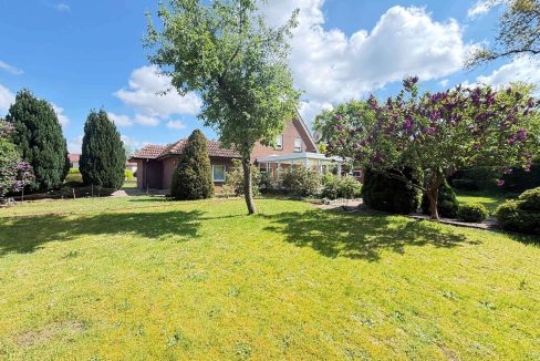 Haus mit schönem Garten