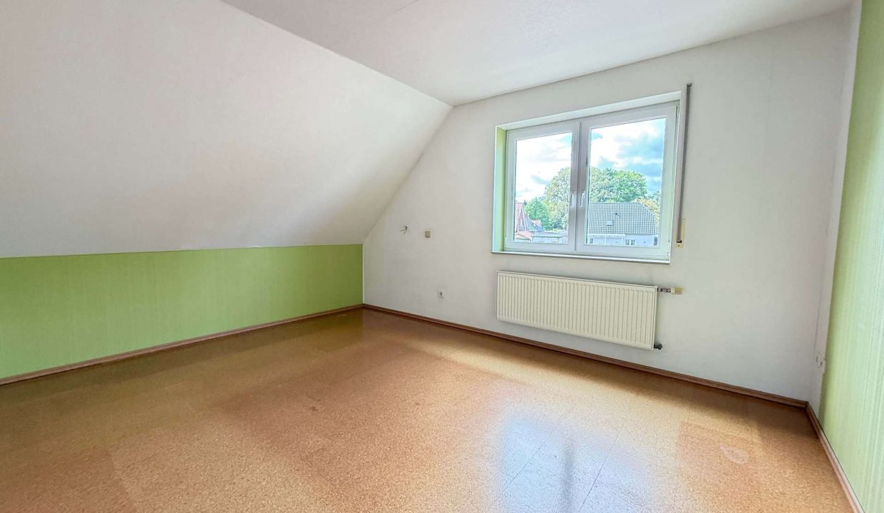 Schlafzimmer OG