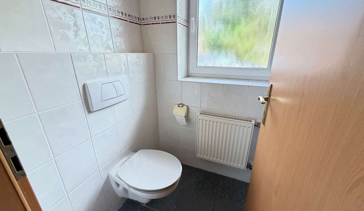 Gäste-WC EG